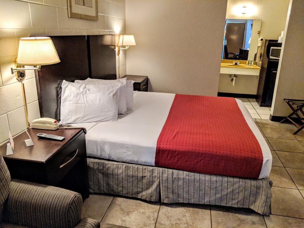 פנמה סיטי American Quality Lodge מראה חיצוני תמונה
